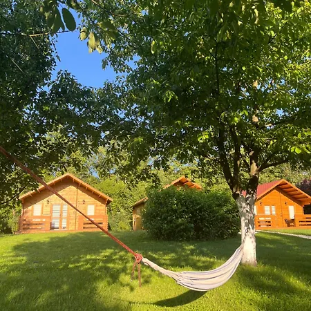 Dwór Piotra I Pawła- I