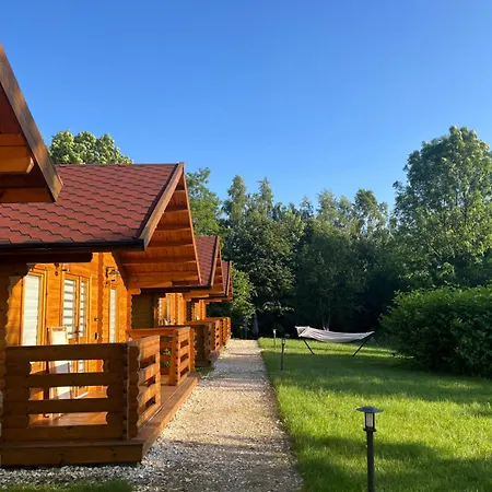 Dwór Piotra I Pawła- I Gospodarstwo agroturystyczne *