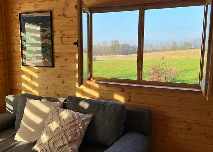 Dwor Piotra I Pawla- I Farm stay Miedzygorze