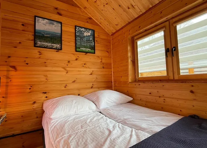 Dwor Piotra I Pawla- I Farm stay *